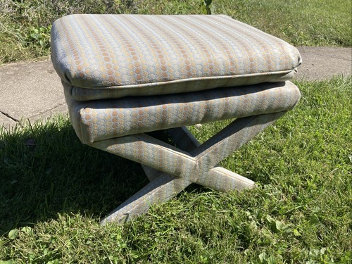 Vintage base upholstered - vintage,